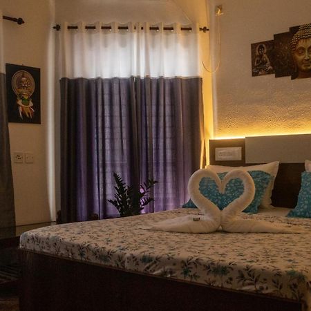 Surf N Sea Hotel Thiruvananthapuram Стая снимка