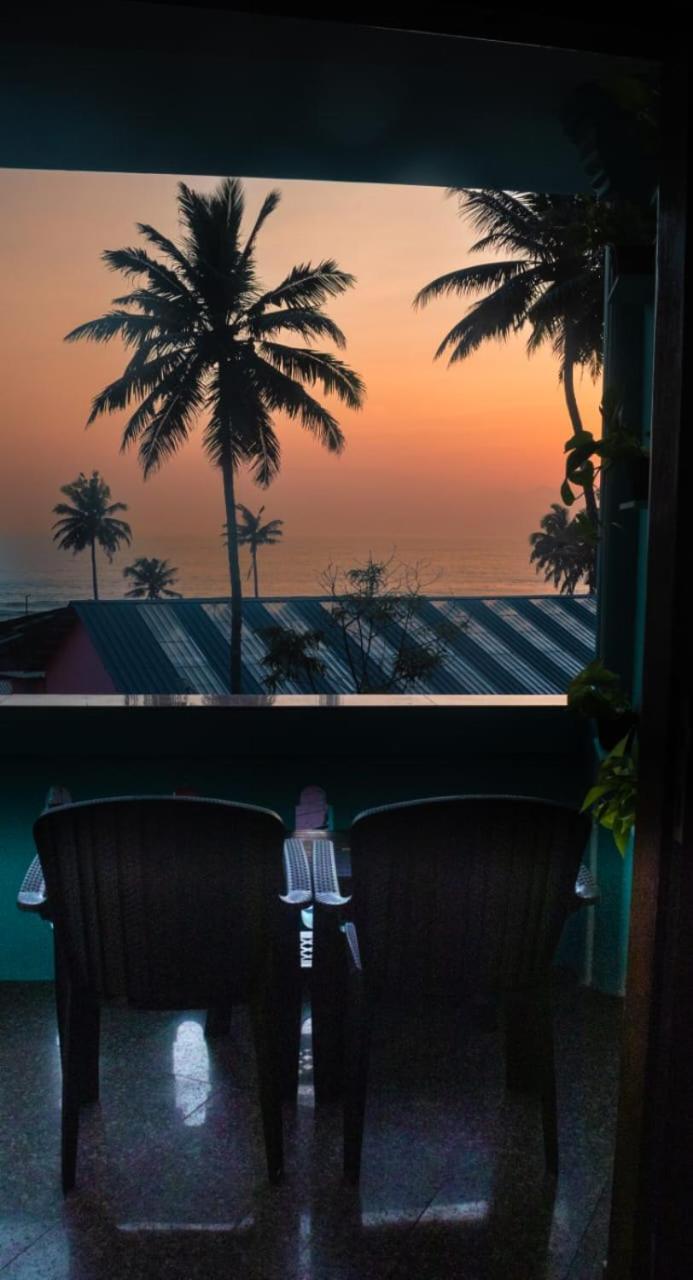 Surf N Sea Hotel Thiruvananthapuram Екстериор снимка
