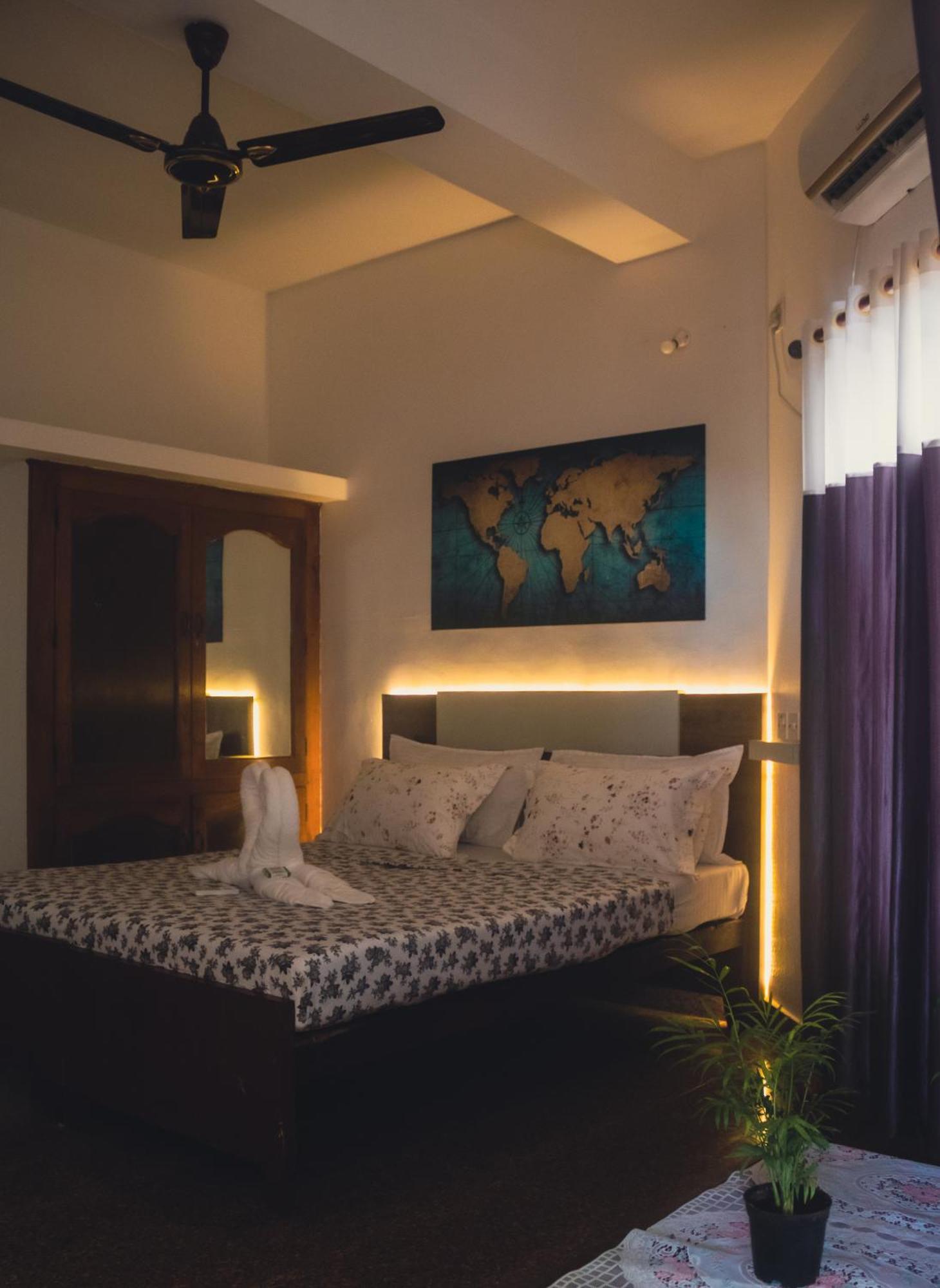 Surf N Sea Hotel Thiruvananthapuram Стая снимка
